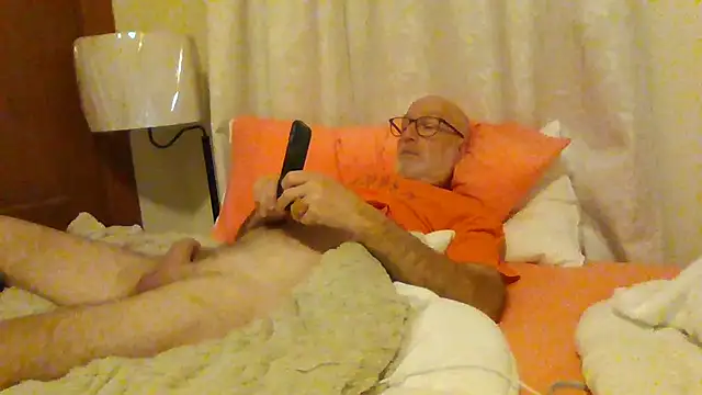 wolfi867 webcam