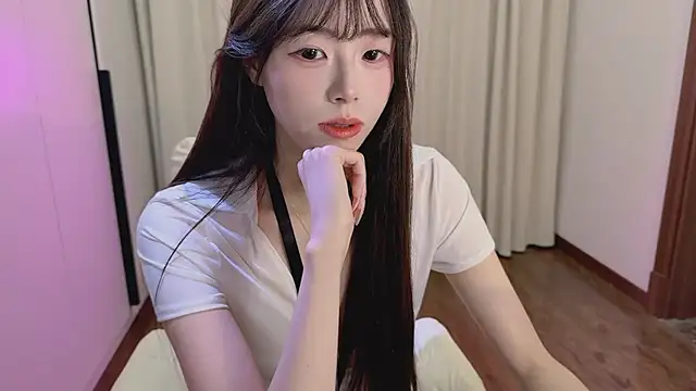 Onecutelittle webcam