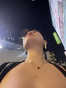 美女Yolanda9在线直播