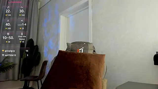 Lori_Bllossom webcam