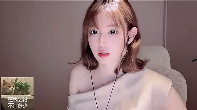 美女Ruuunn在线直播