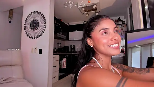 sofiasexhot