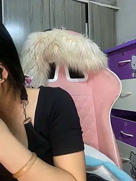 Ivy_Trix2 webcam