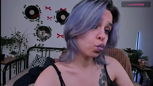 LiraBelle webcam