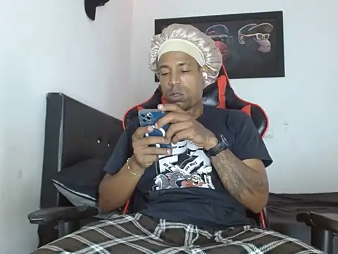 BBC_Black_ webcam