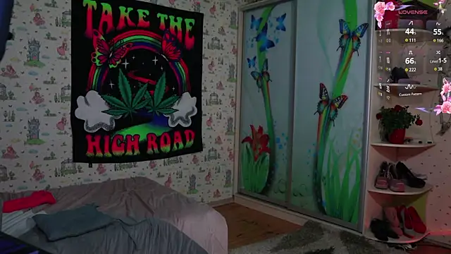 SmokyRose webcam
