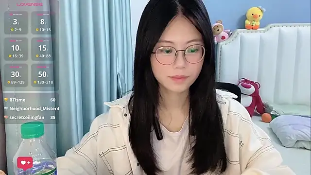 美女Luna-666在线直播