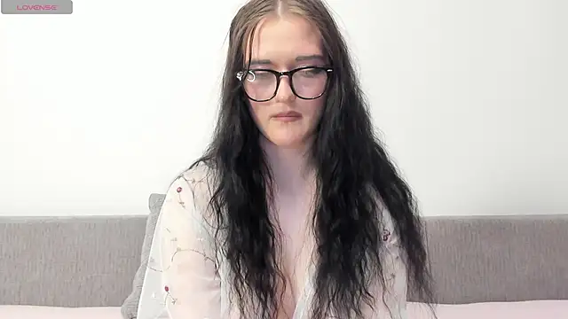 nikki-moon webcam