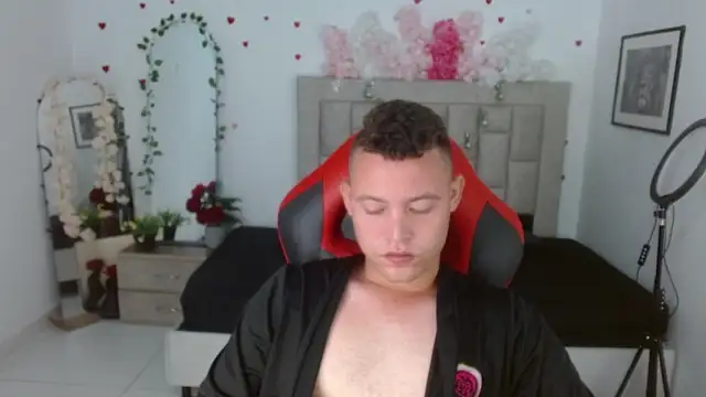 sven_fox723 webcam