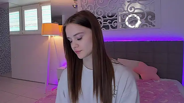 LuisaClover webcam