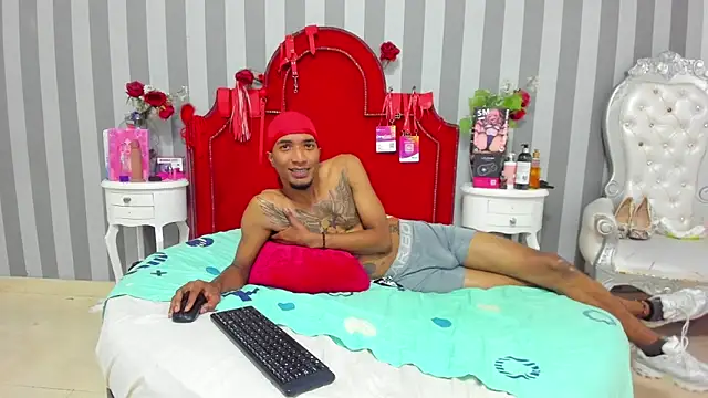 CaroyAndy webcam