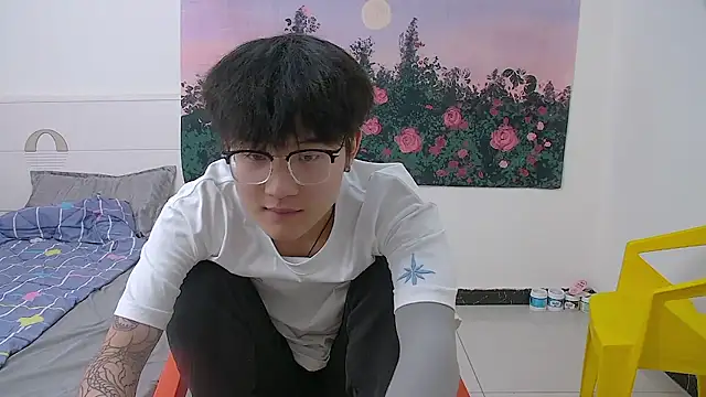 KK-cuteboy webcam