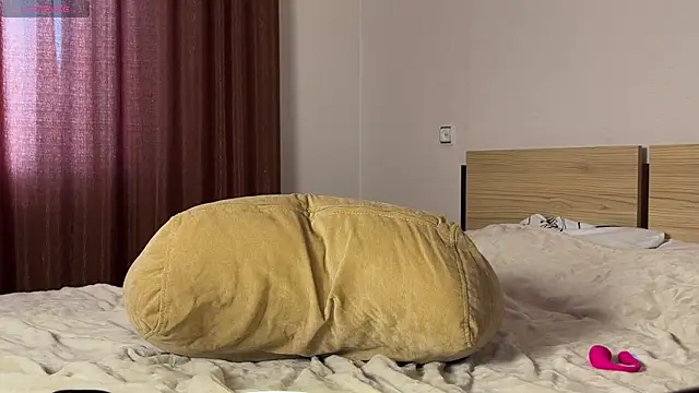 Ana_Lunas webcam