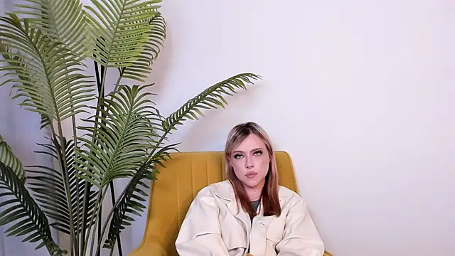 AshleyChristal webcam