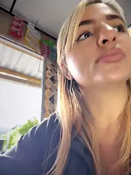sammyqueenx21 webcam