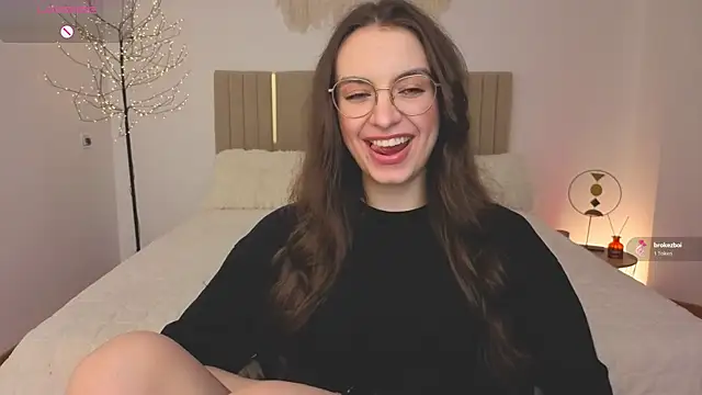 Real_cutie1 webcam