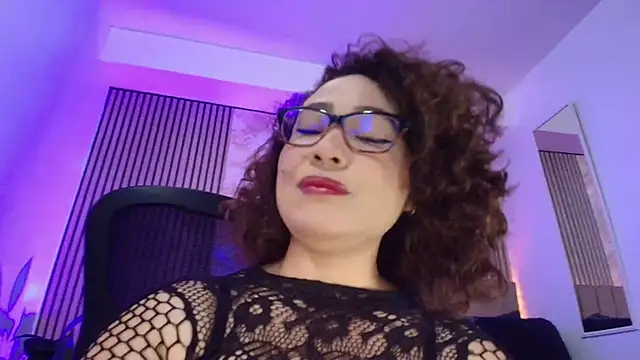 JuliRamirez webcam