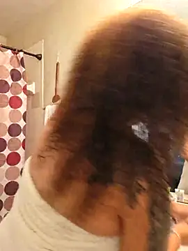ladycreamypr2 webcam