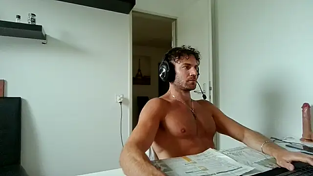 alpha-hunk webcam