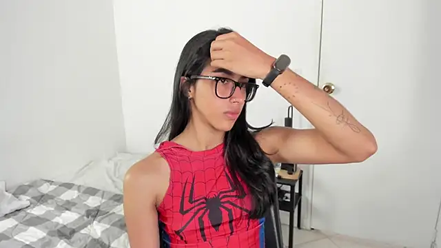 Mazikeen__18 webcam