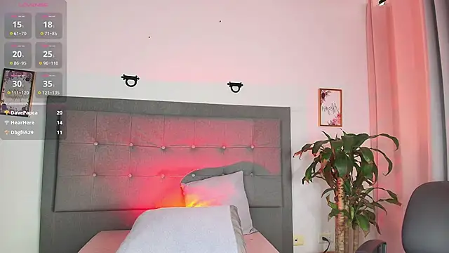 Kiara_noirr webcam