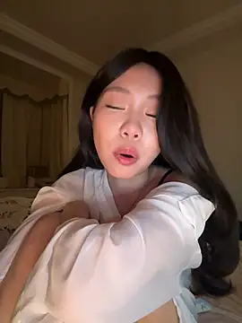 美女jolie_33在线直播