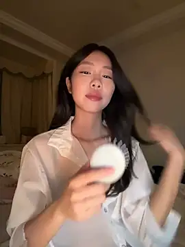 jolie_33 webcam
