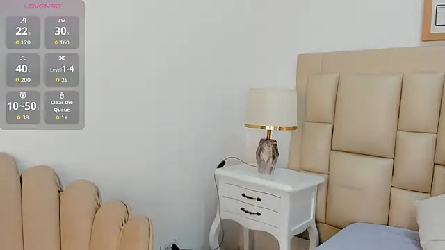 atenea_rouse webcam
