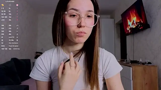 Honey_Peachy webcam