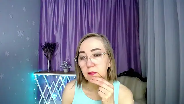 queen_a_n_i webcam
