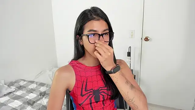 Mazikeen__18 webcam