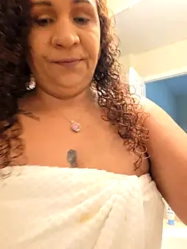 ladycreamypr2 webcam