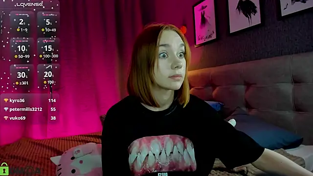 Lesi_Moonie01 webcam