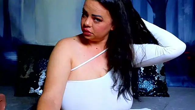 ElizabethEven webcam