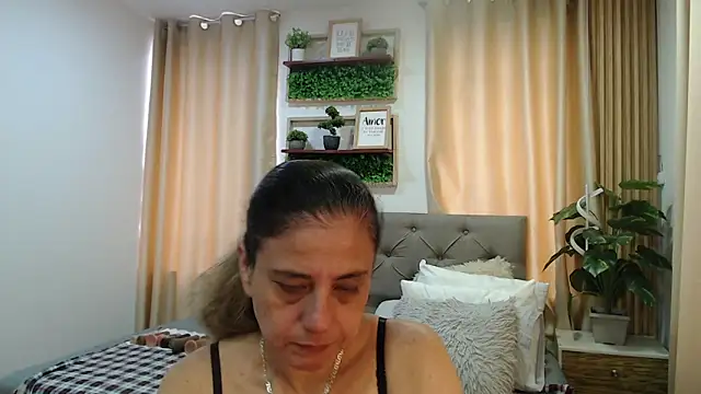 sasi_luna webcam