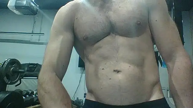 bloopers66 (Ask my age) - New Squat rack!