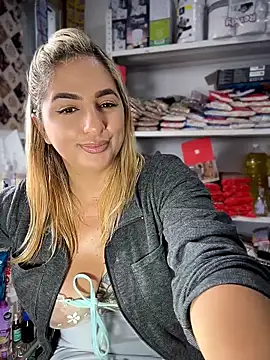 sammyqueenx21 webcam