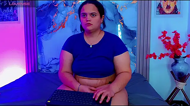 brunnette_hot webcam