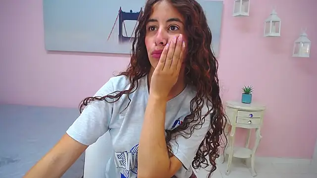scarlett_clyde webcam