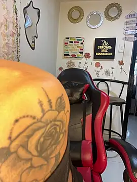 Liamiler01_ webcam