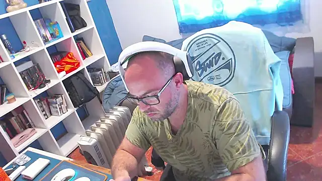 ravingr4d4 webcam