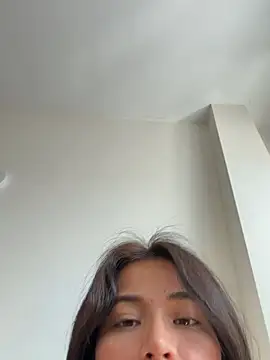 Adriennesexxx webcam