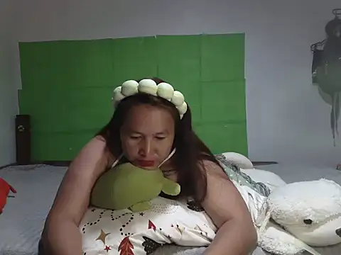 Prettyasianbelle webcam