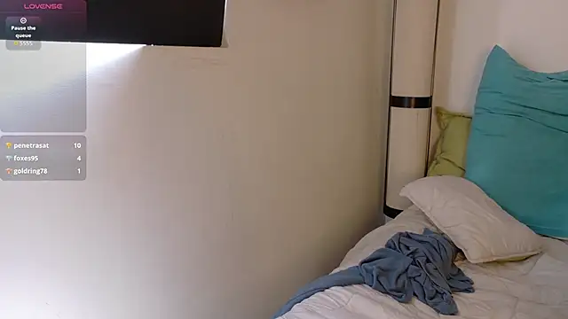 LovesKingdom webcam