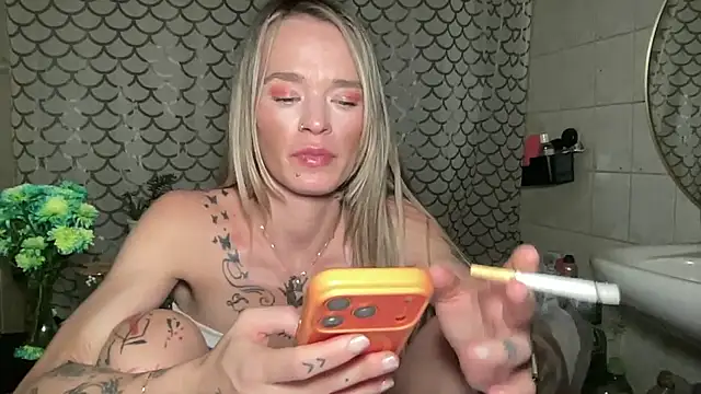 vinique99 webcam