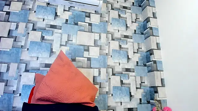 angel_dthroatt webcam