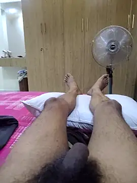 santhoshkannadaboy webcam