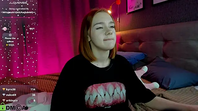 Lesi_Moonie01 webcam
