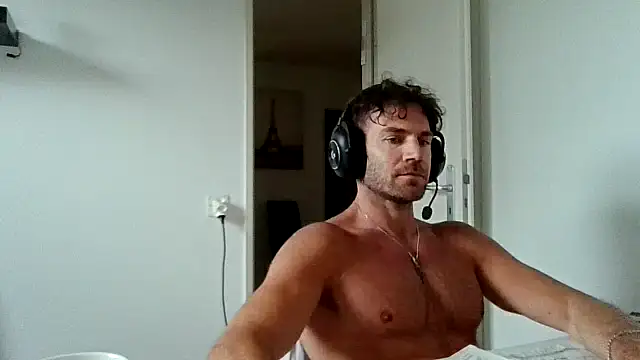 alpha-hunk webcam