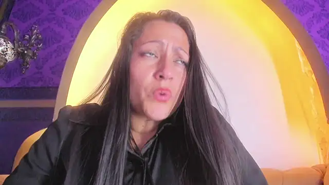 Scarlett_Barnes webcam